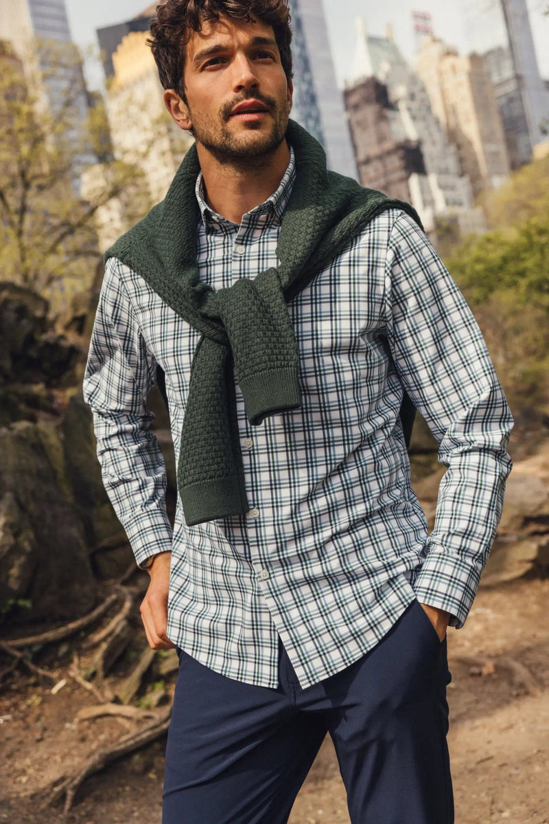 Load image into Gallery viewer, Mizzen + Main Leeward No Tuck Longsleeve Dress Shirt - Men's Mizzen + Main