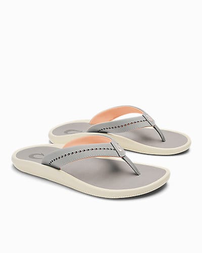 Load image into Gallery viewer, OluKai Women's Ulele in Ash / Ash OluKai Women's Ulele in Ash / Ash OluKai