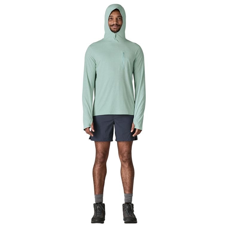 Load image into Gallery viewer, Patagonia Men's Cap Cool Sun Hoody in Thermal Blue / Thin Ice X-Dye Patagonia Men's Cap Cool Sun Hoody in Thermal Blue / Thin Ice X-Dye Patagonia Inc