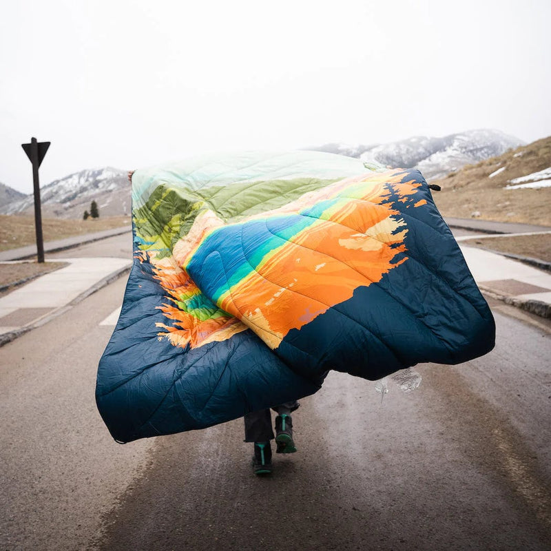 Load image into Gallery viewer, Rumpl Original Puffy Blanket in Yellowstone Rumpl
