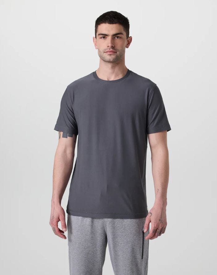 Load image into Gallery viewer, Moonlight / SM Vuori Strato Tech Tee - Men's Vuori Strato Tech Tee - Men's Vuori
