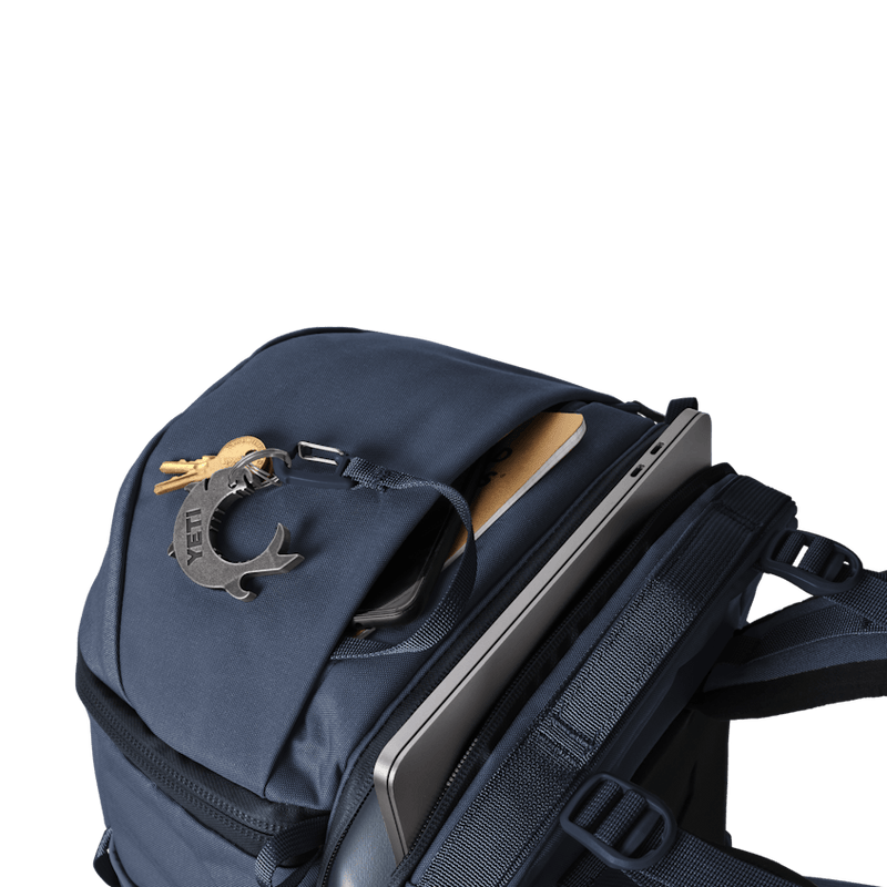 Load image into Gallery viewer, 27L Yeti Ranchero 27L Everyday Carry Backpack in Classic Navy Yeti Ranchero 27L Backpack – Classic Navy Yeti Coolers