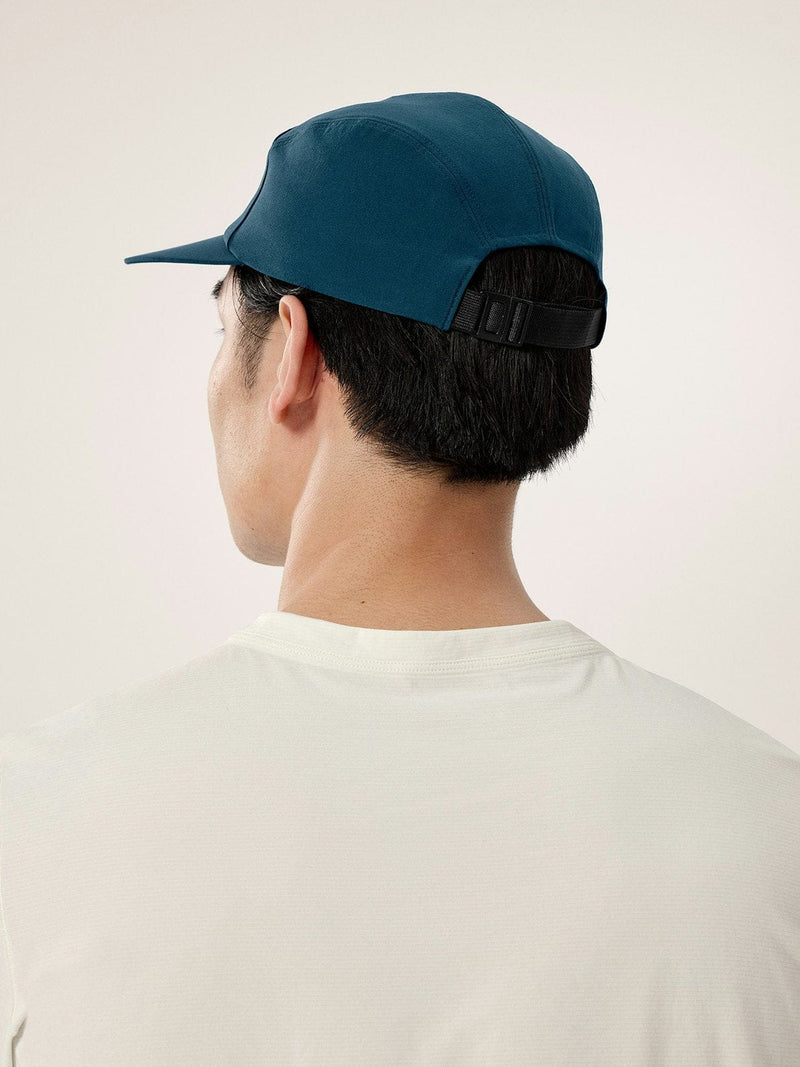 Load image into Gallery viewer, Arc&#39;teryx Gamma 5 Panel Cap in Nightscape / Soli Arc&#39;teryx Gamma 5 Panel Cap in Nightscape / Soli Arcteryx
