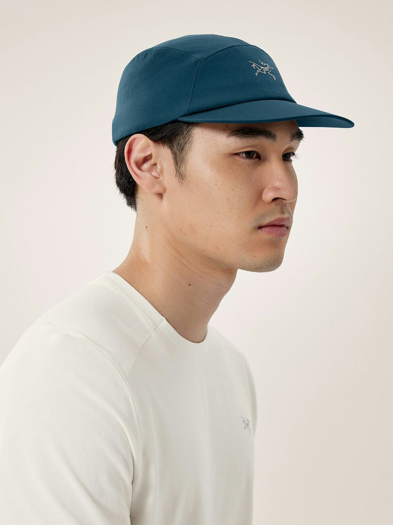 Load image into Gallery viewer, Arc&#39;teryx Gamma 5 Panel Cap in Nightscape / Soli Arc&#39;teryx Gamma 5 Panel Cap in Nightscape / Soli Arcteryx
