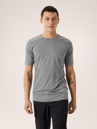 Void / MED Arc'Teryx Men's Ionia Merino Wool Short Sleeve Arc'Teryx Men's Ionia Merino Wool Short Sleeve Arcteryx