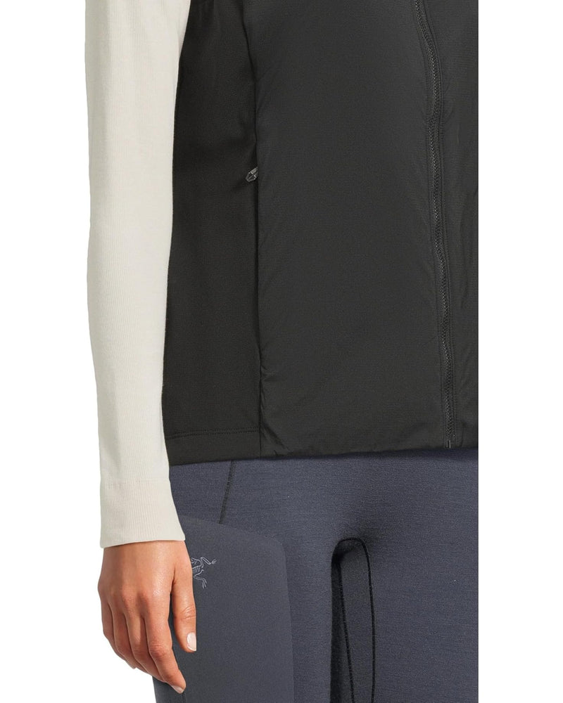 Load image into Gallery viewer, Arc&#39;teryx Women&#39;s Atom Vest in Black Arc&#39;teryx Women&#39;s Atom Vest in Black Arcteryx
