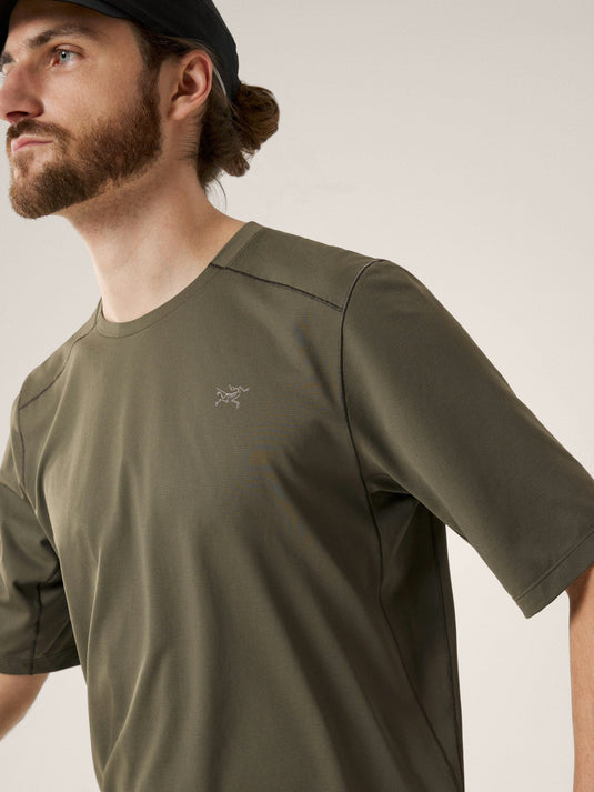 Arcteryx Men's Cormac Crew Short Sleeve Arcteryx Men's Cormac Crew Short Sleeve Arcteryx