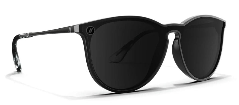 Load image into Gallery viewer, Blenders Lengend Bound Blenders Lengend Bound Blenders Eyewear

