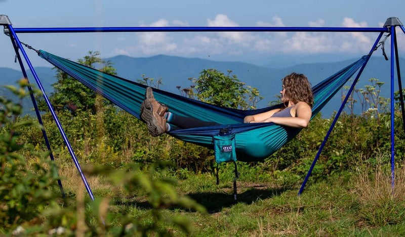 Load image into Gallery viewer, Seafoam / Navy Eno Singlenest Hammock in Seafoam / Navy Eno Singlenest Hammock in Seafoam / Navy Eno
