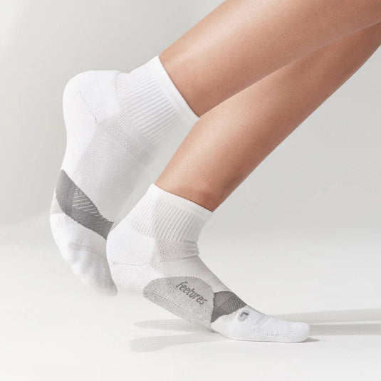 Feetures Elite Light Cushion Quarter Socks - Unisex Feetures