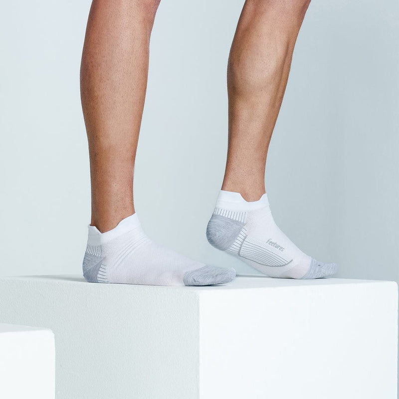 Load image into Gallery viewer, Feetures Men&#39;s Plantar Fasciitis Lt Cush Tab in White Feetures Men&#39;s Plantar Fasciitis Lt Cush Tab in White Feetures
