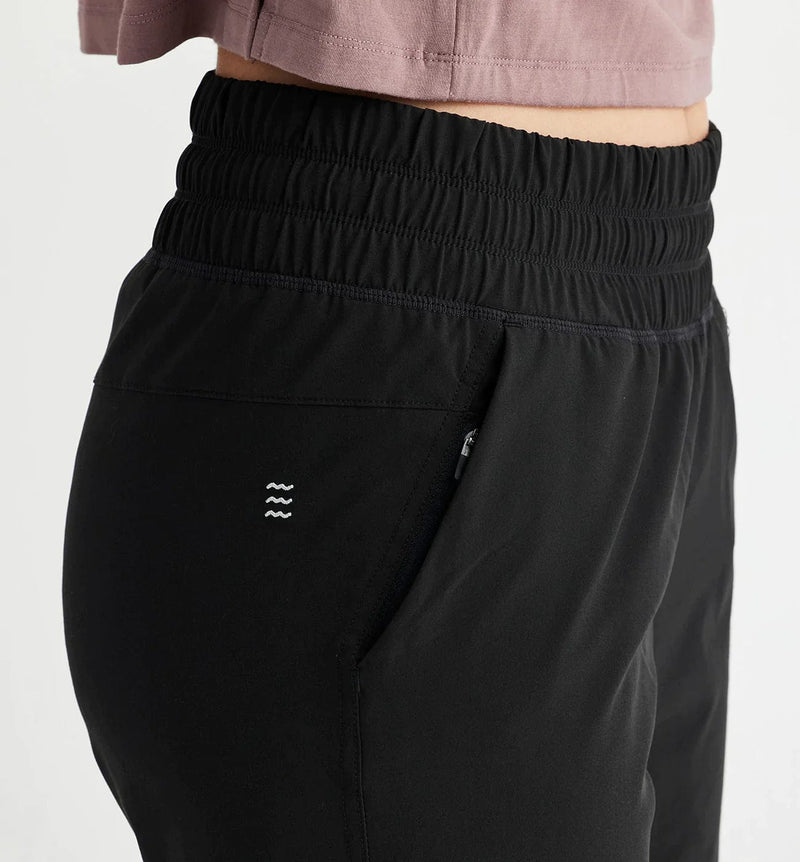 Load image into Gallery viewer, Free Fly Bamboo-Lined Breeze Pull On Jogger - Women&#39;s Free Fly
