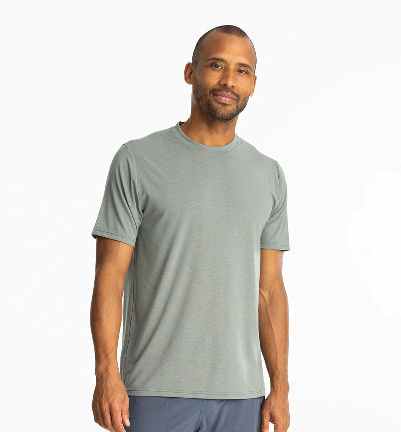 Load image into Gallery viewer, Agave Green / SM Free Fly Elevate Lightweight Tee - Men&#39;s Free Fly
