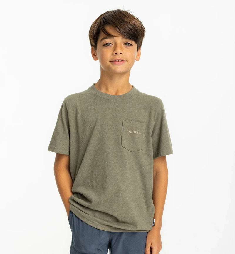 Load image into Gallery viewer, Heather Fatigue / Youth SM Free Fly Redfish Camo Pocket Tee - Kids&#39; Free Fly
