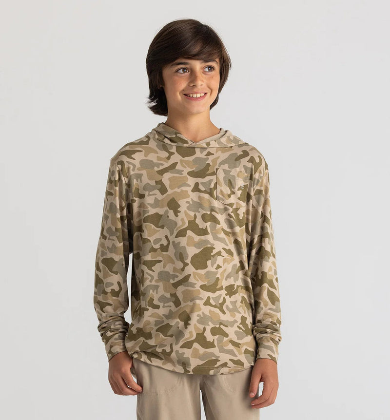 Load image into Gallery viewer, Barrier Island Camo / Youth SM Free Fly Shade Hoody - Kids&#39; Free Fly
