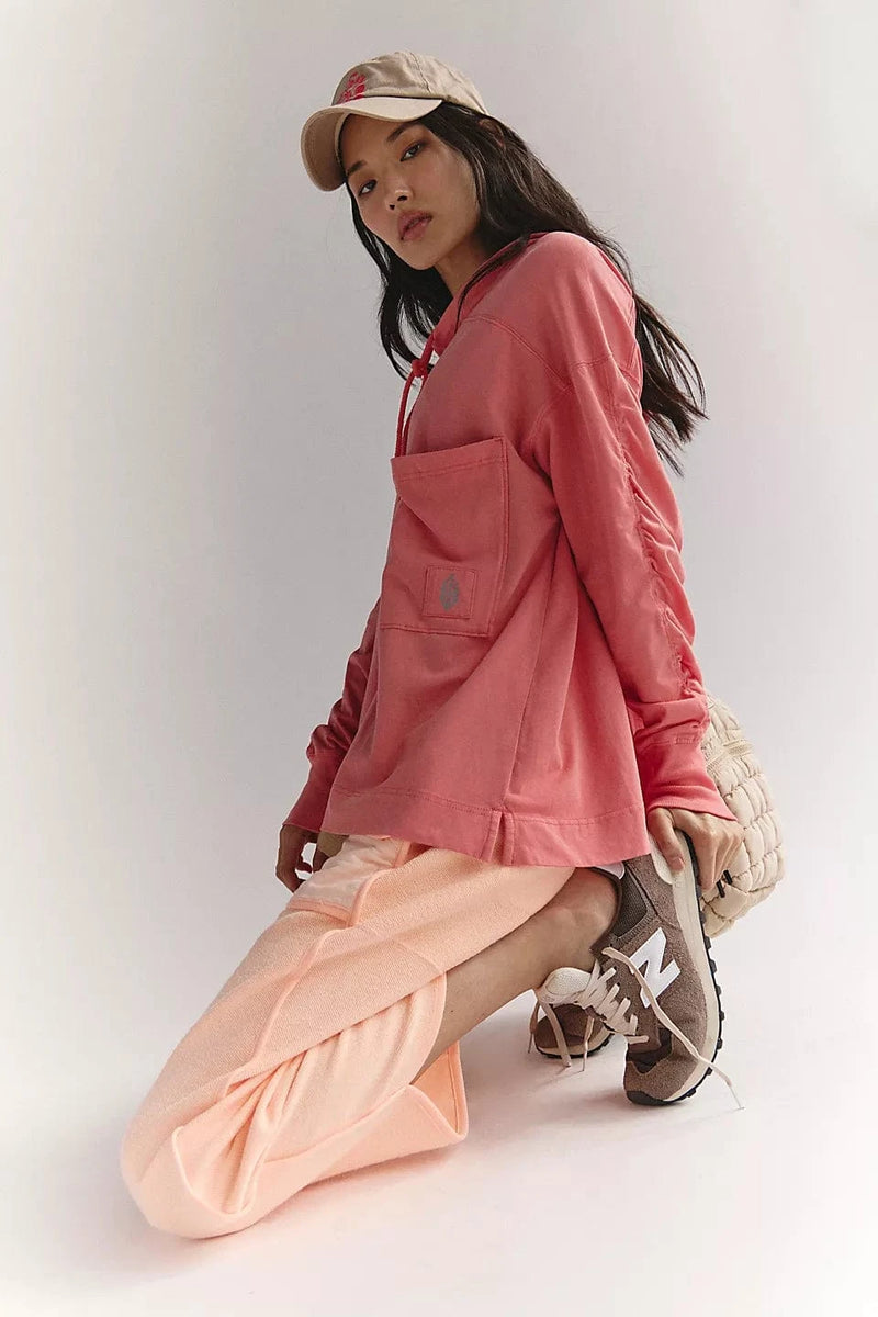 Load image into Gallery viewer, Free People Movement Women&#39;s Hot Shot Hooded Layer in Hibiscus Free People Movement Women&#39;s Hot Shot Hooded Layer in Hibiscus Free People
