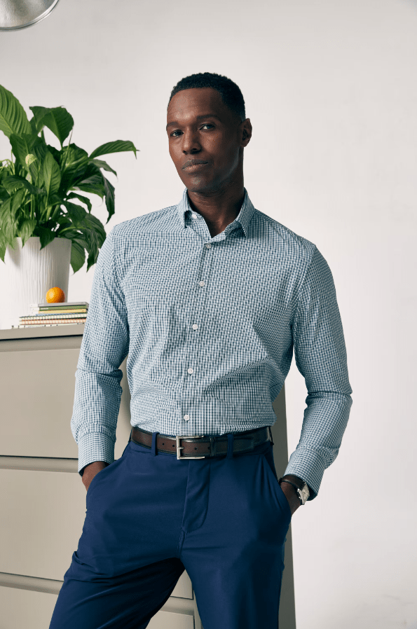 Load image into Gallery viewer, Mizzen + Main Leeward Longsleeve Dress Shirt - Men&#39;s Mizzen + Main Leeward Longsleeve Dress Shirt - Men&#39;s Mizzen + Main
