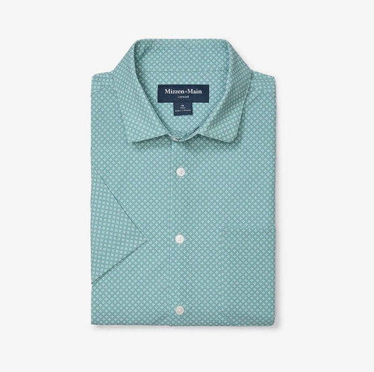 Pale Blue Clover / MED Mizzen + Main Leeward Short Sleeve Dress Shirt Trim Fit in Pale Blue Clover Mizzen + Main Leeward Short Sleeve Dress Shirt Trim Fit in Pale Blue Clover Mizzen + Main