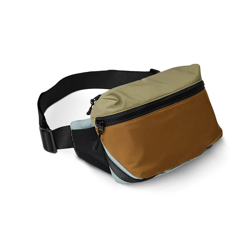 Load image into Gallery viewer, Eastern Beach Nomadix Fanny Pack: Eastern Beach Nomadix
