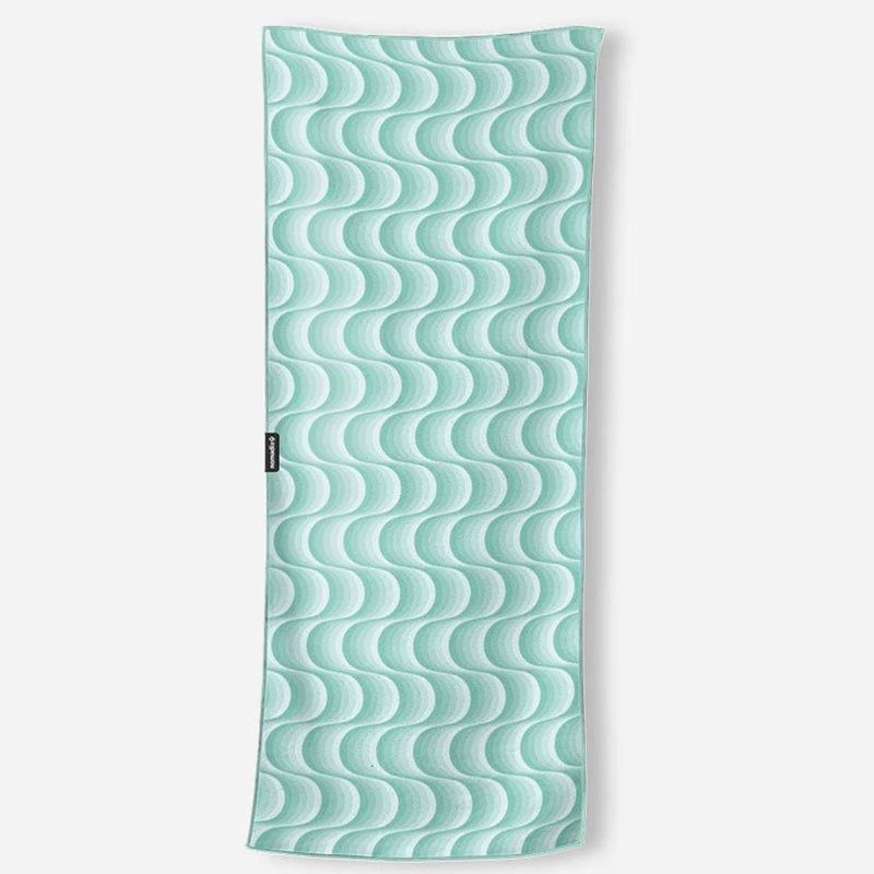 Load image into Gallery viewer, Nomadix Original Oasis Blue Towel Nomadix Original Oasis Blue Towel Nomadix
