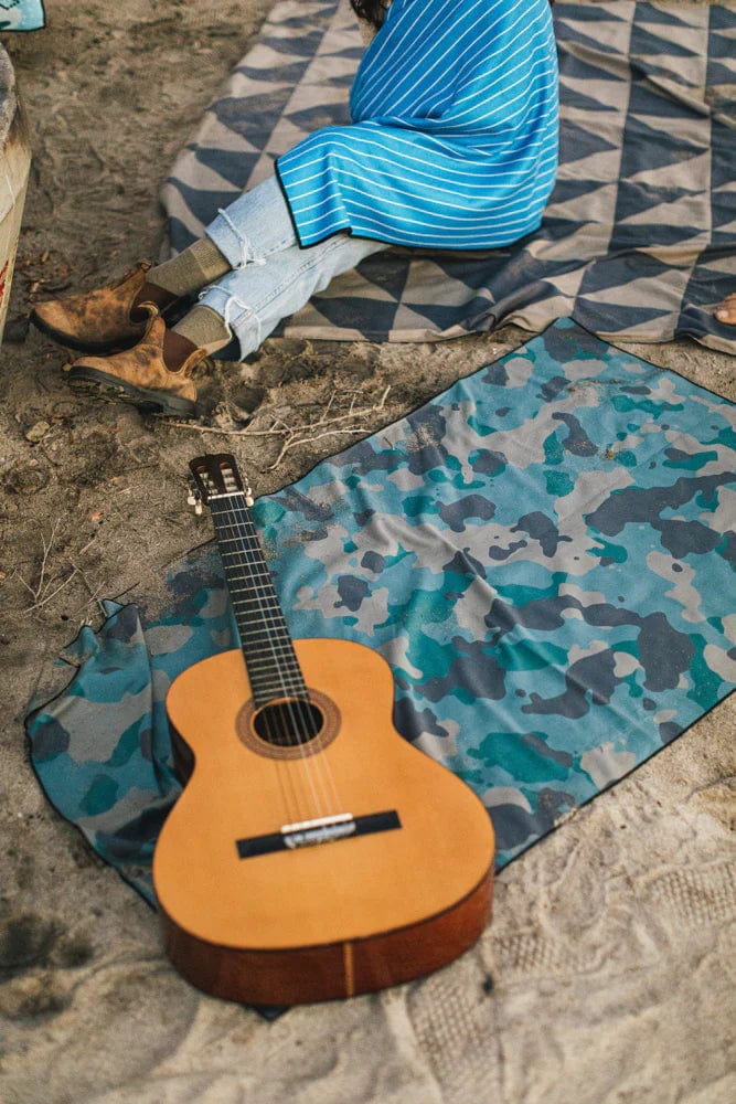 Load image into Gallery viewer, Camo Green Nomadix Ultralight Towel: Camo Green nomadix
