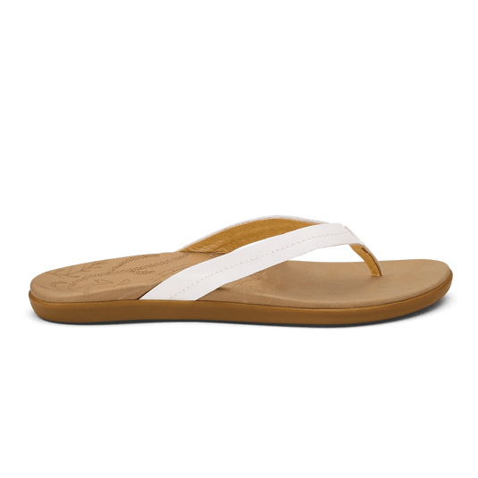 Bright White / Golden Sand / 6 Olukai Honu Sandals - Women's Olukai