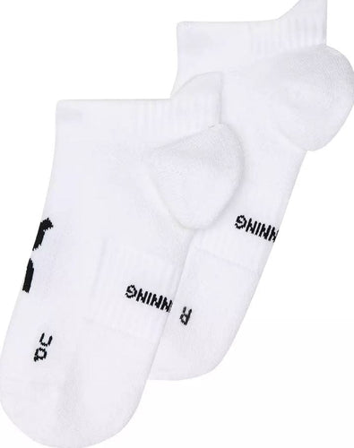 White / MED On Men's Core Run Sock Low 2P in White On Men's Core Run Sock Low 2P in White On