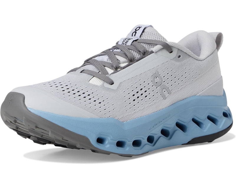 Load image into Gallery viewer, On Women&#39;s Cloudsurfer Trail 2 in Glacier / Dust On Women&#39;s Cloudsurfer Trail 2 in Glacier / Dust On
