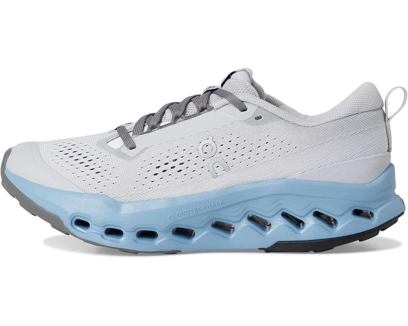 Load image into Gallery viewer, On Women&#39;s Cloudsurfer Trail 2 in Glacier / Dust On Women&#39;s Cloudsurfer Trail 2 in Glacier / Dust On
