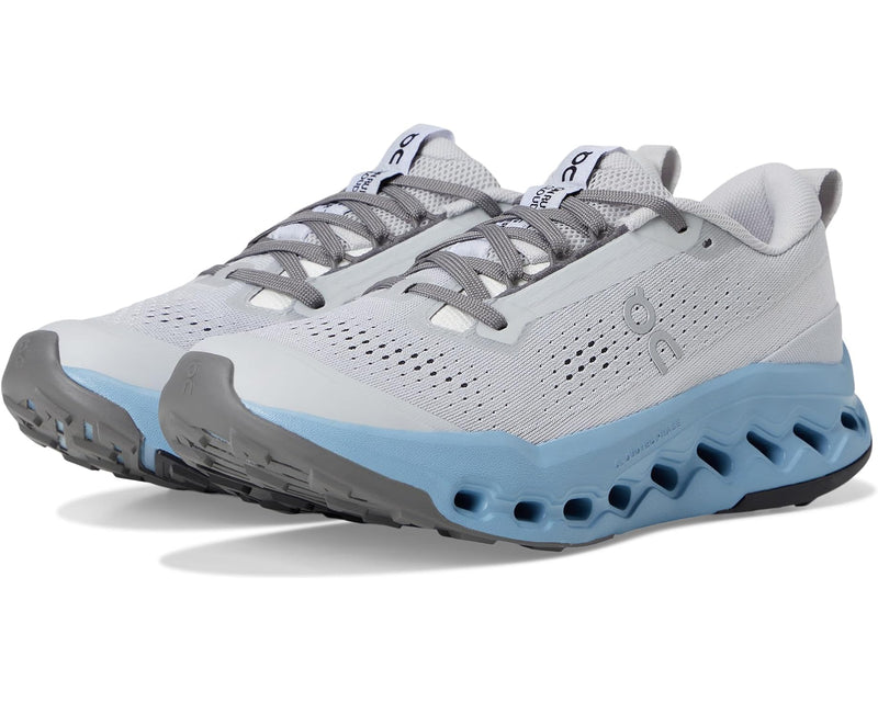 Load image into Gallery viewer, Glacier / Dust / 6 On Women&#39;s Cloudsurfer Trail 2 in Glacier / Dust On Women&#39;s Cloudsurfer Trail 2 in Glacier / Dust On
