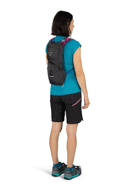 Load image into Gallery viewer, Space Travel Grey Osprey Kitsuma 3 Backpack with Reservoir OSPREY
