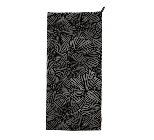 Bloom Noir / Face Packtowl Ultralite Face Towel in Bloom Noir CASCADE DESIGNS