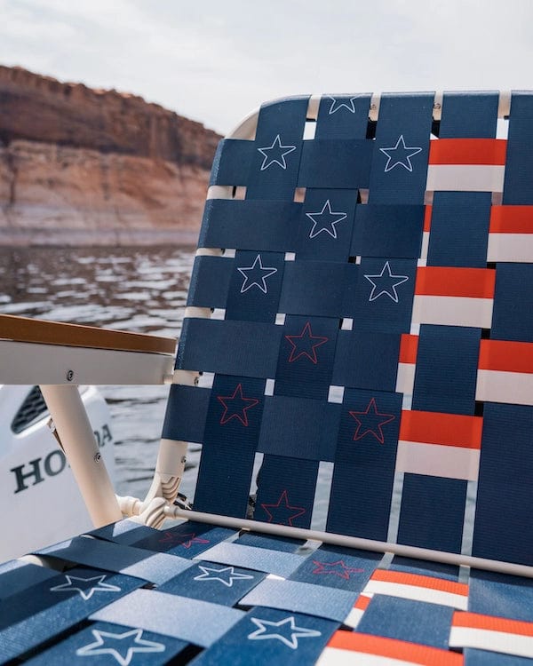 Load image into Gallery viewer, Old Glory Parkit Voyager Chair in Old Glory Parkit Voyager Chair in Old Glory Parkit
