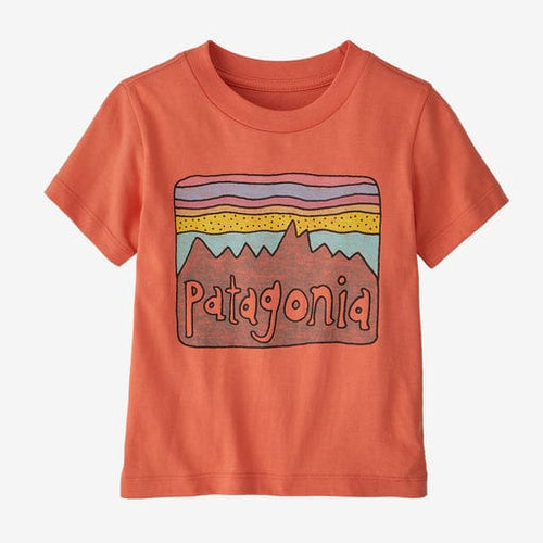Coho Coral / 2T Patagonia Baby Fitz Roy Skies T-Shirt - Little Kids' Patagonia Inc