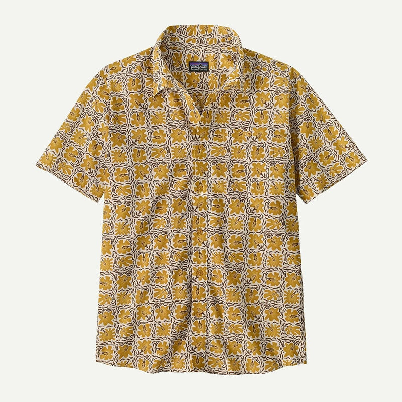 Load image into Gallery viewer, M / Future Flowers: Natural Patagonia Men's Go To Shirt in Future Flowers: Natural Patagonia Men's Go To Shirt in Future Flowers: Natural Patagonia
