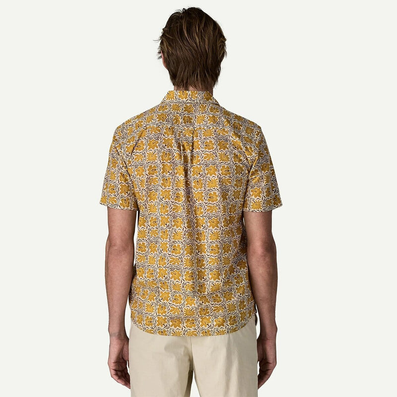 Load image into Gallery viewer, Patagonia Men's Go To Shirt in Future Flowers: Natural Patagonia Men's Go To Shirt in Future Flowers: Natural Patagonia
