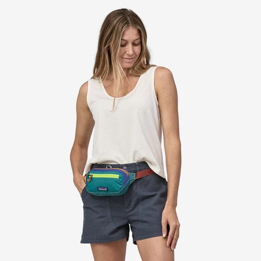 Load image into Gallery viewer, Patagonia Ultralight Black Hole Mini Hip Pack 1L Patagonia Inc
