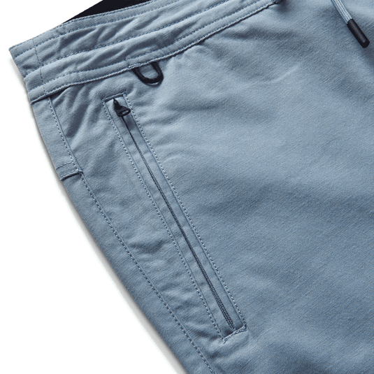 Roark Layover Traveler Shorts 17" - Men's Roark