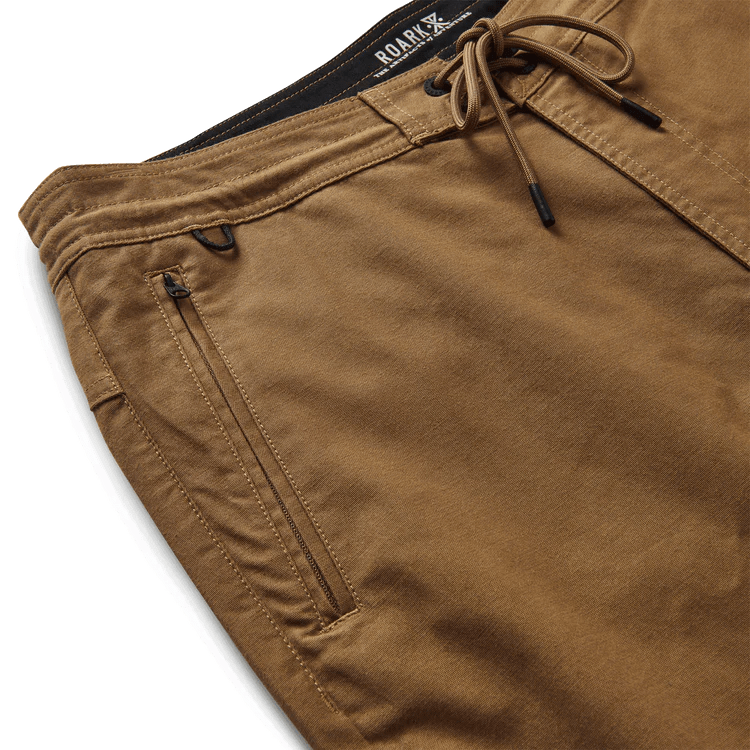 Load image into Gallery viewer, Roark Layover Traveler Shorts - Men&#39;s Roark
