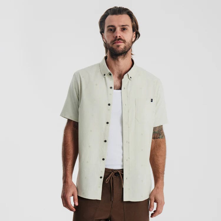 Load image into Gallery viewer, Roark Scholar Stretch Shortsleeve Shirt - Men&#39;s Roark
