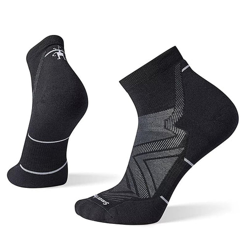 Black / MED Smartwool Run Targeted Cushion Ankle Socks - Men's Smartwool Corp