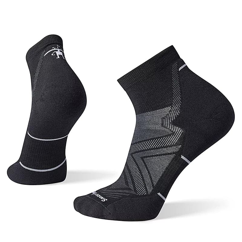 Load image into Gallery viewer, Black / MED Smartwool Run Targeted Cushion Ankle Socks - Men&#39;s Smartwool Corp
