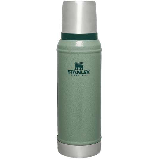 Hammertone Green Stanley Classic Legendary Bottle 1QT Stanley Classic Legendary Bottle 1QT Stanley