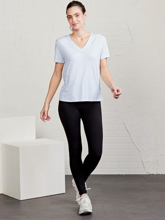 Load image into Gallery viewer, Tasc All Day V-Neck Tee - Women&#39;s Tasc All Day V-Neck Tee - Women&#39;s Tasc
