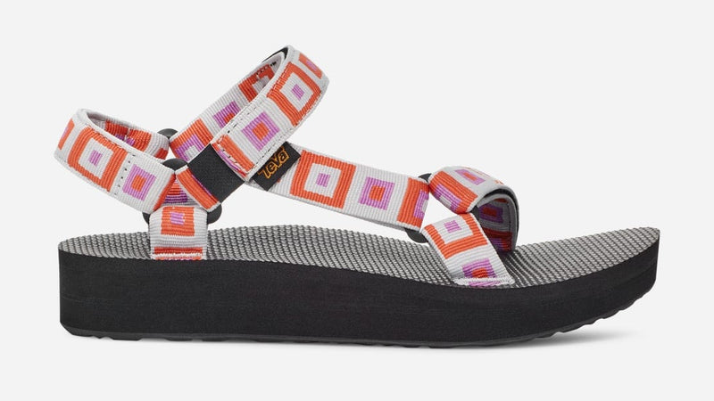 Load image into Gallery viewer, Retro Squares Explore / 6 Teva Midform Universal - Women&#39;s Teva
