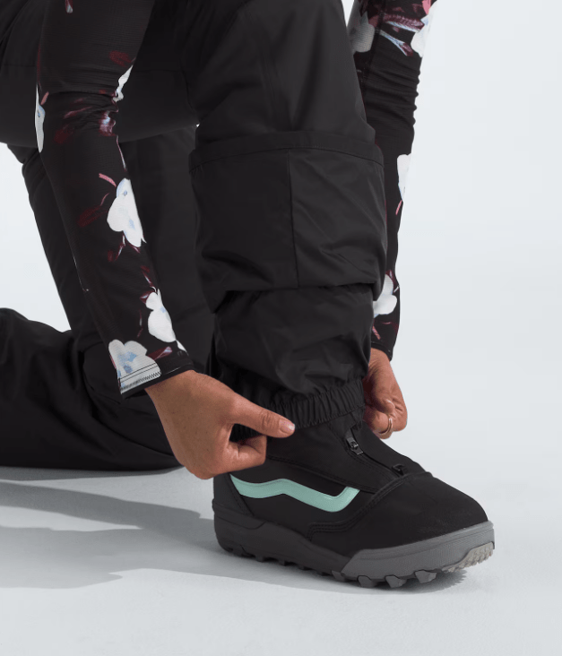 Load image into Gallery viewer, The North Face Freedom Insulated Ski Pants - Women’s The North Face Freedom Insulated Ski Pants - Women’s The North Face
