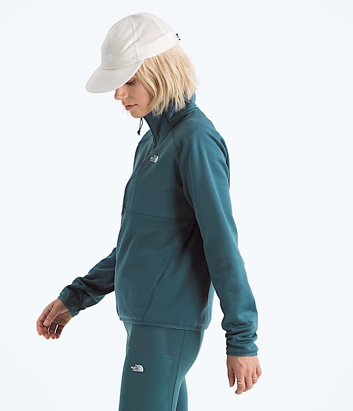 Load image into Gallery viewer, The North Face Women&#39;s Performance Fleece 1/4 Zip The North Face Women&#39;s Performance Fleece 1/4 Zip The North Face
