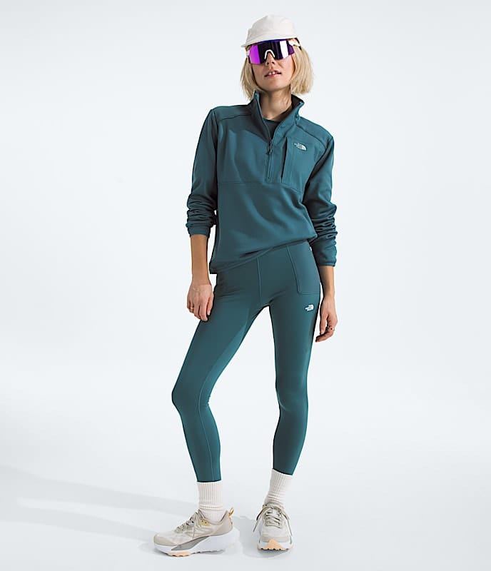 Load image into Gallery viewer, The North Face Women&#39;s Performance Fleece 1/4 Zip The North Face Women&#39;s Performance Fleece 1/4 Zip The North Face
