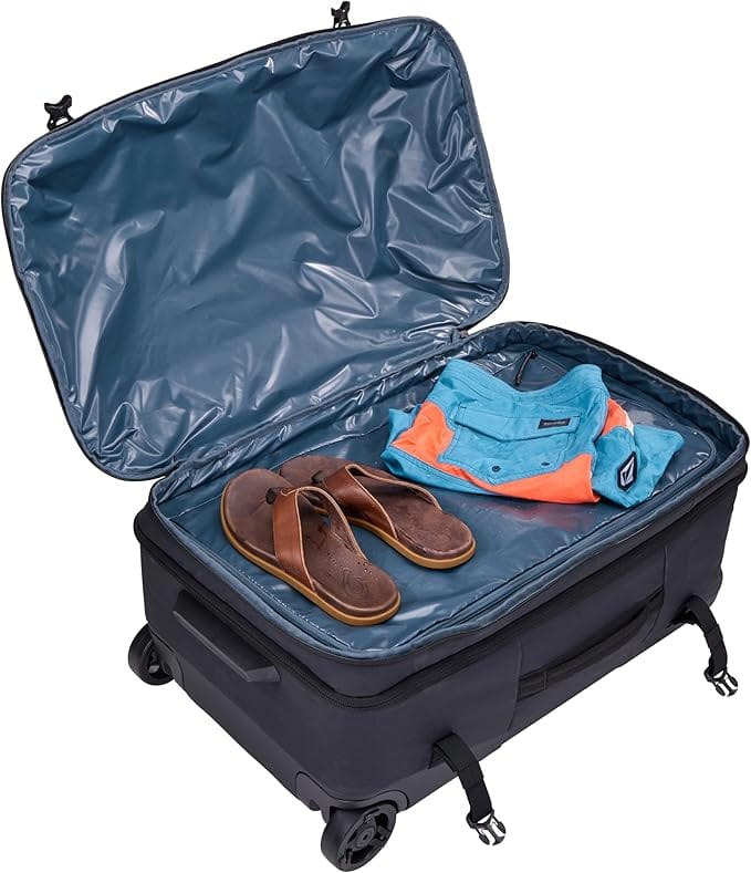 Load image into Gallery viewer, Black Thule Aion 70cm Wheeled Duffel in Black Thule Aion 70cm Wheeled Duffel in Black Thule
