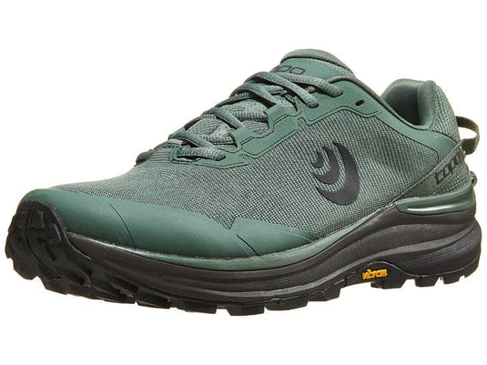Topo Men's Traverse in Dark Green Charcoal Topo Men's Traverse in Dark Green Charcoal Topo Athletic